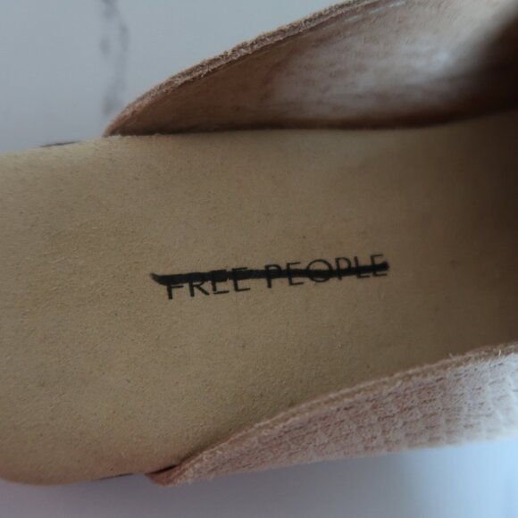Free People At Ease Loafers Flats Size 8.5 Genuine Leather Beige Tan - Picture 4 of 6